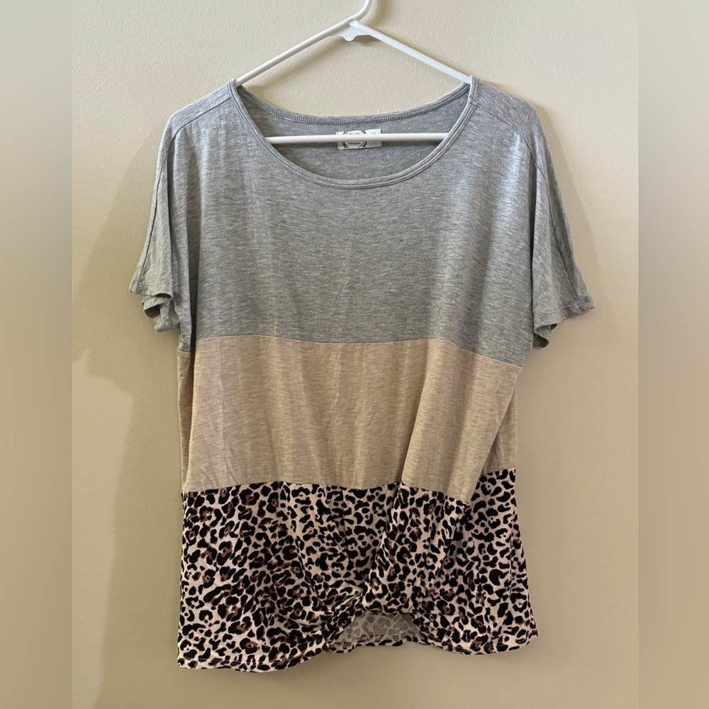 Three Layered Pattern Front Twist Shirt